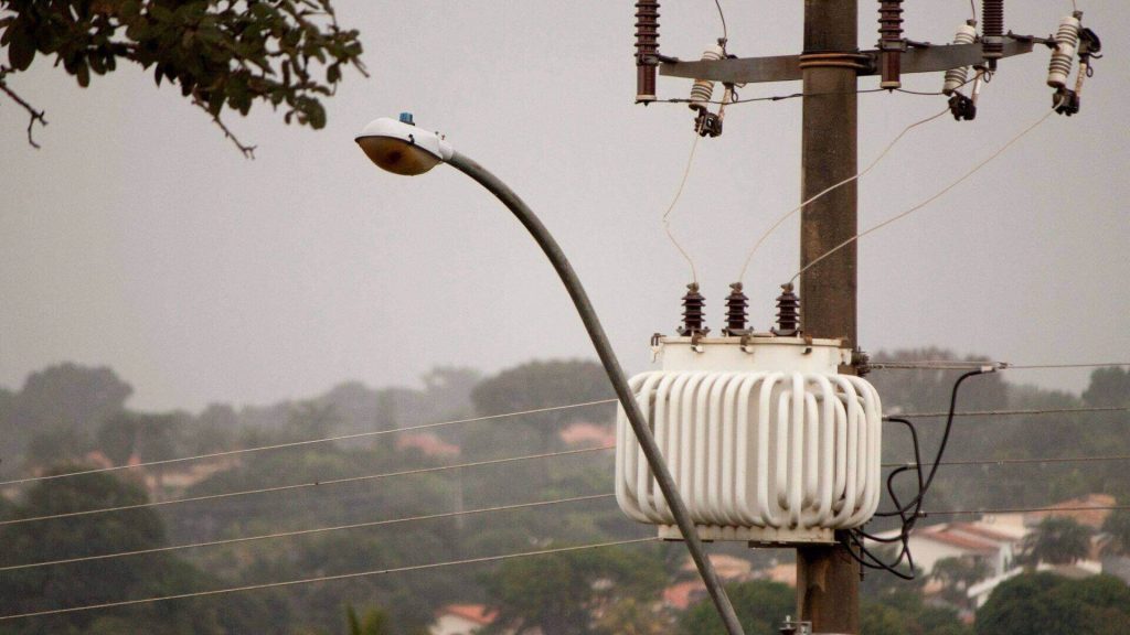transformador-poste-trifasico